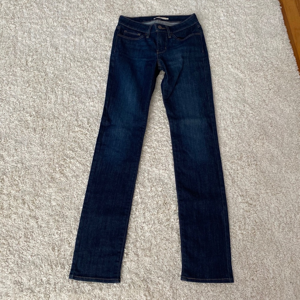 Levi 712 Slim Darkwash Jeans
